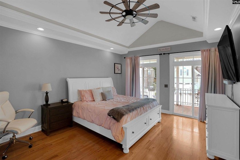 Welcome to your Charleston-style NextHome in the lake community - photo 43
