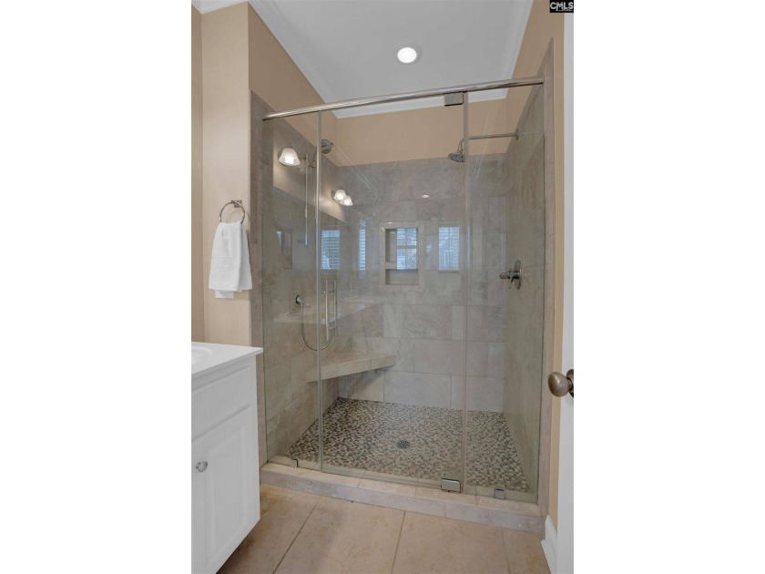 Welcome to your Charleston-style NextHome in the lake community - photo 47