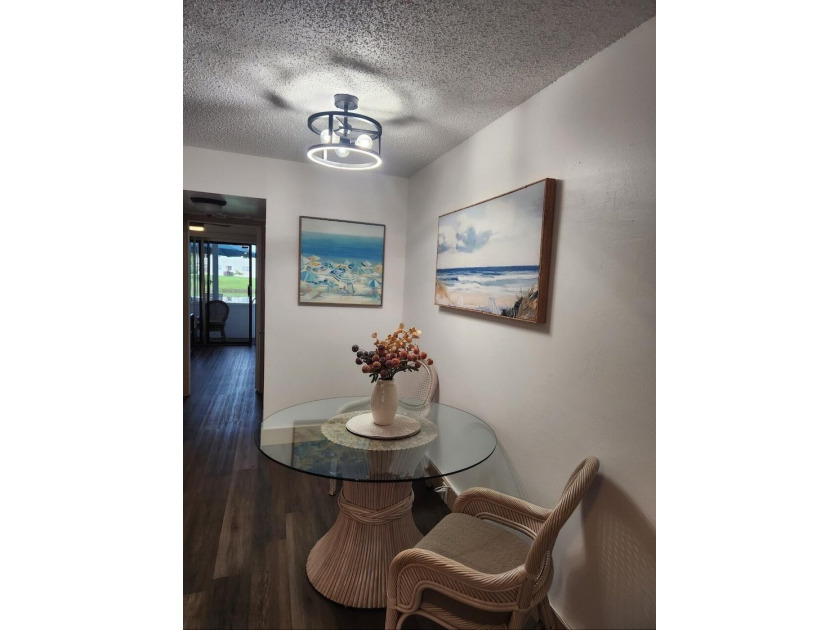 Welcome to this beautiful one-bedroom, one-bathroom condominium - photo 6