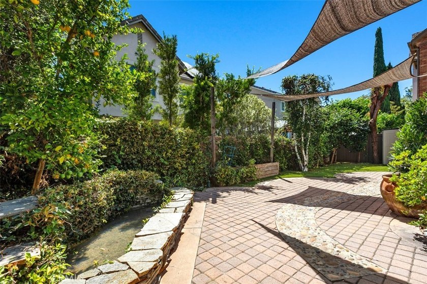 Don't miss this rare opportunity to own one of Sycamore Grove's - photo 6