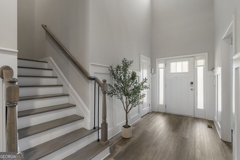 MINUTES AWAY FROM LAKE LANIER. Welcome to 1880 Grand Lanier - photo 13