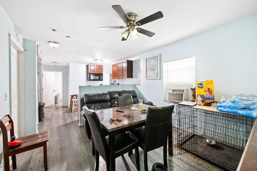 Discover this charming 3-bedroom, 1-bathroom single-family - photo 11