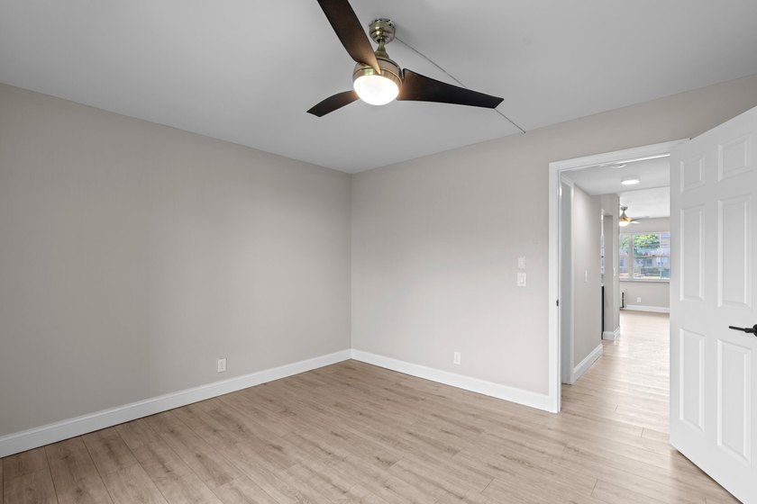 Rarely available and beautifully renovated from top to bottom - photo 8