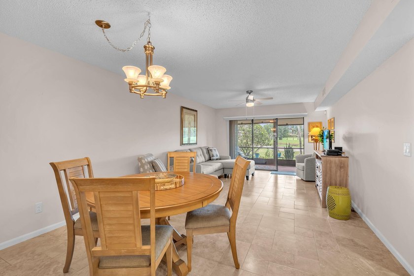 A charming and impeccably maintained two-bedroom, two-bathroom - photo 9