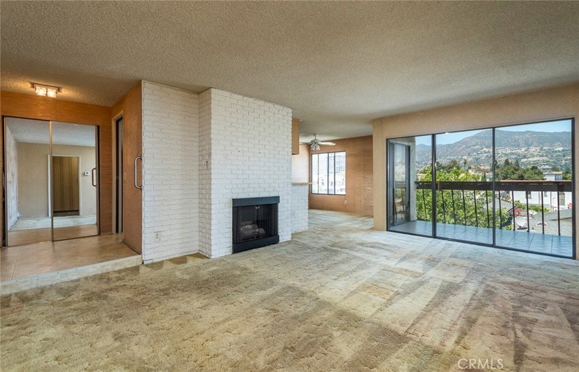 Headline: Rare Top-Floor Opportunity at Patio de Oro - First - photo 5
