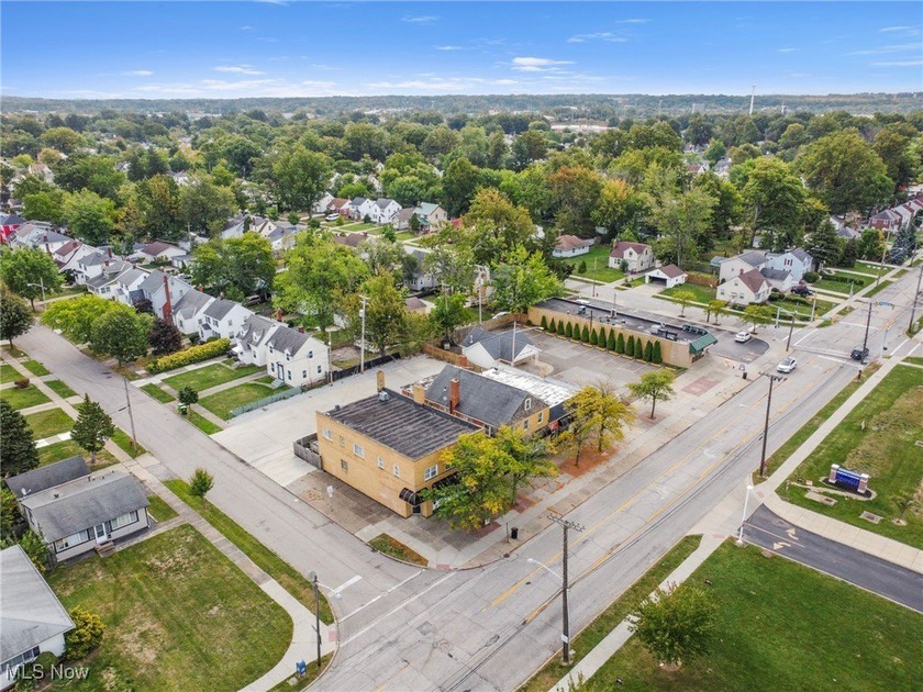 Introducing 483-493 E 260th back to market! A mixed-use - photo 17