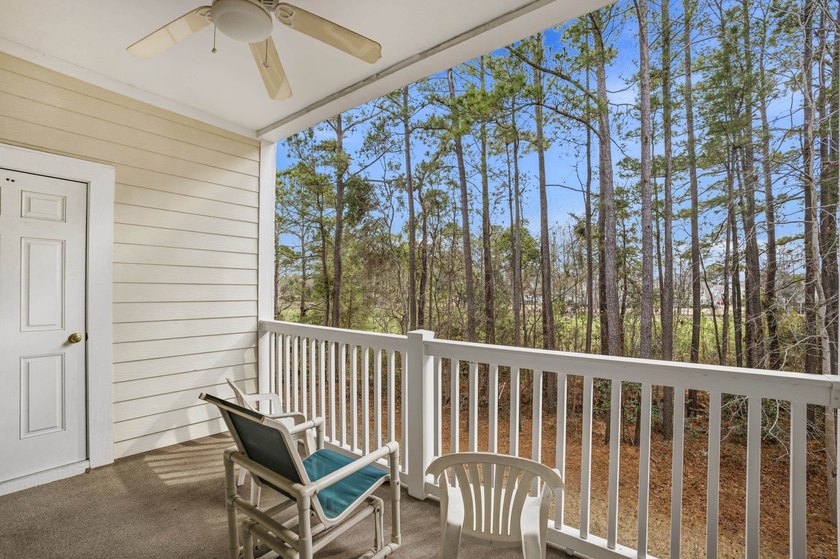 Located in Arbor Trace within the highly sought-after Barefoot - photo 32