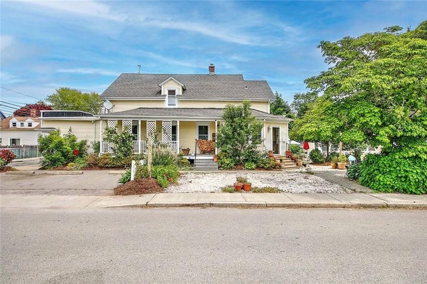 Located in the heart of Warren's vibrant arts and waterfront - photo 11