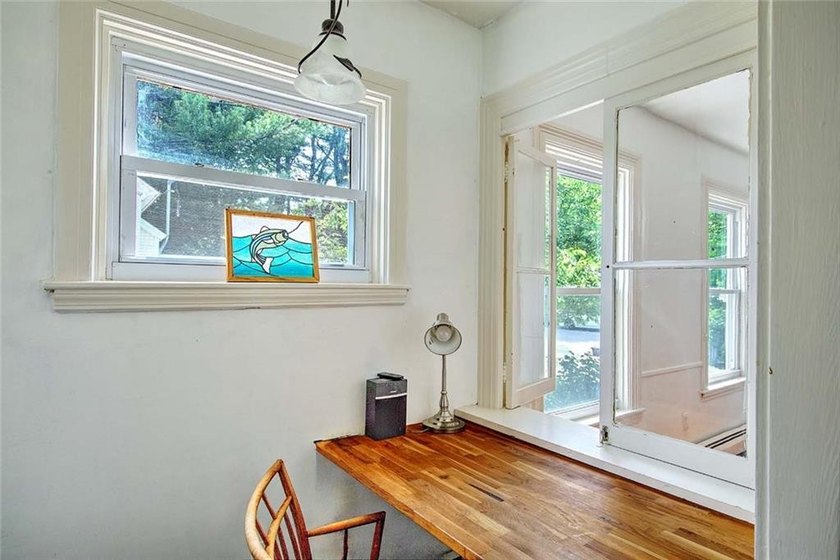 Located in the heart of Warren's vibrant arts and waterfront - photo 16