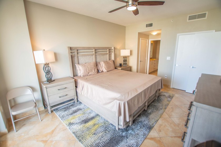 Enjoy beautiful city views from this residence in a full-service - photo 19