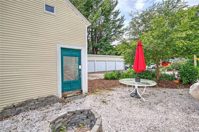 Located in the heart of Warren's vibrant arts and waterfront - photo 37