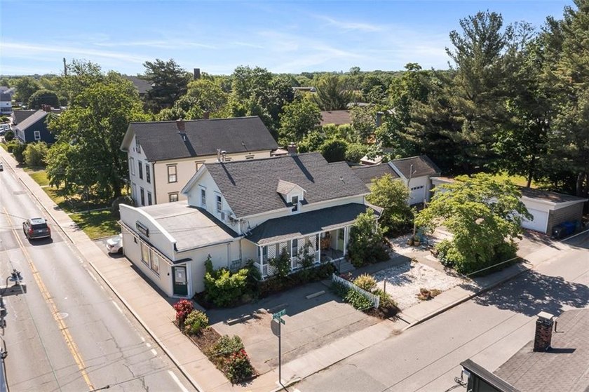 Located in the heart of Warren's vibrant arts and waterfront - photo 42