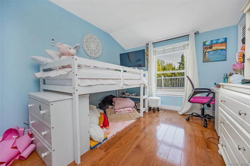 Welcome to this beautifully updated expanded Cape nestled in the - photo 25