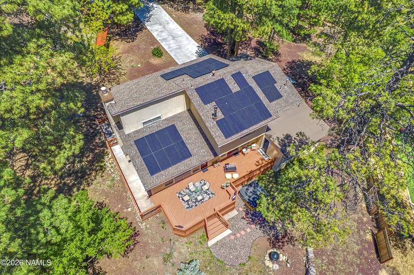 Tucked away on a quiet cul-de-sac, this energy-efficient Country - photo 23