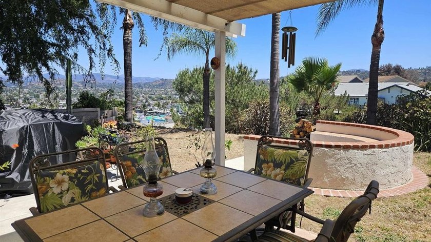 Views, views and more views from this beautiful single story - photo 24