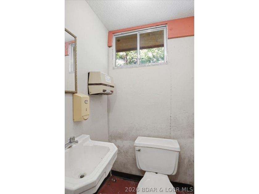 Premium Commercial Waterfront Opportunity at the 66 MM. Seize a - photo 15