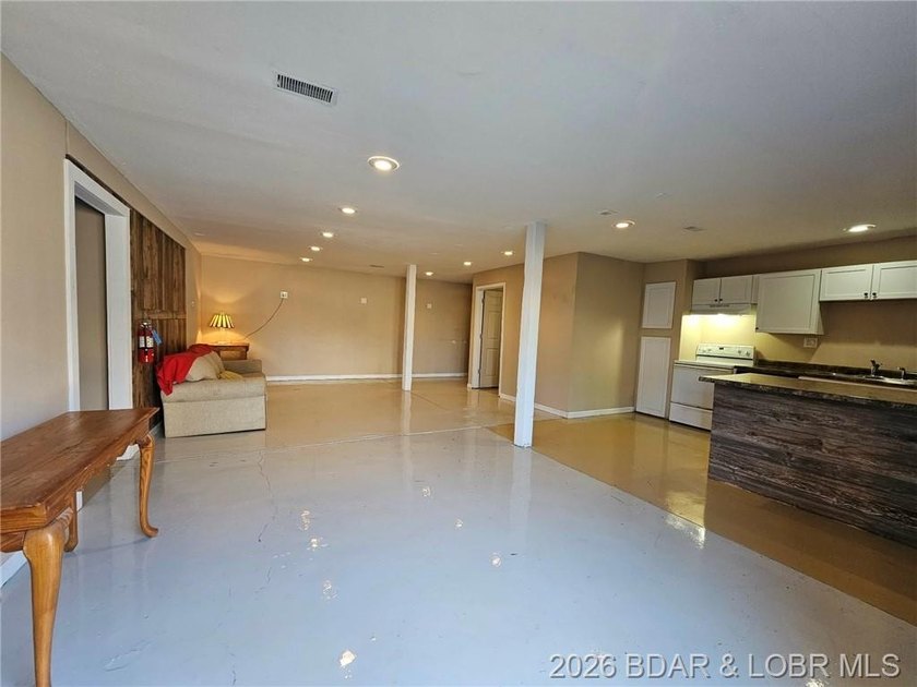 MOTIVATED SELLER/OWNER FINANCING with 30% down and 6% interest! - photo 11
