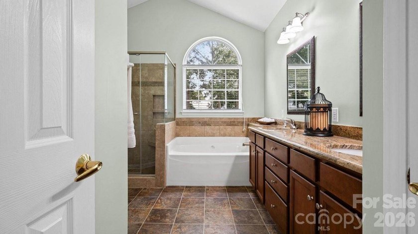 Welcome home to 122 Nantucket Court. This charming one-level - photo 25