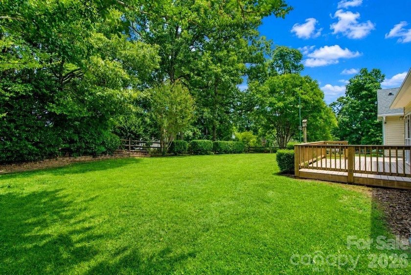Welcome home to 122 Nantucket Court. This charming one-level - photo 43