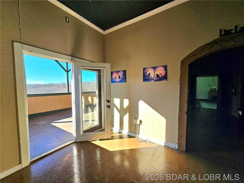 MOTIVATED SELLER/OWNER FINANCING with 30% down and 6% interest! - photo 48