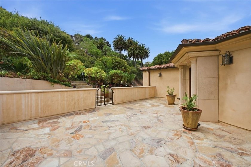 Experience the pinnacle of coastal living in the highly coveted - photo 4