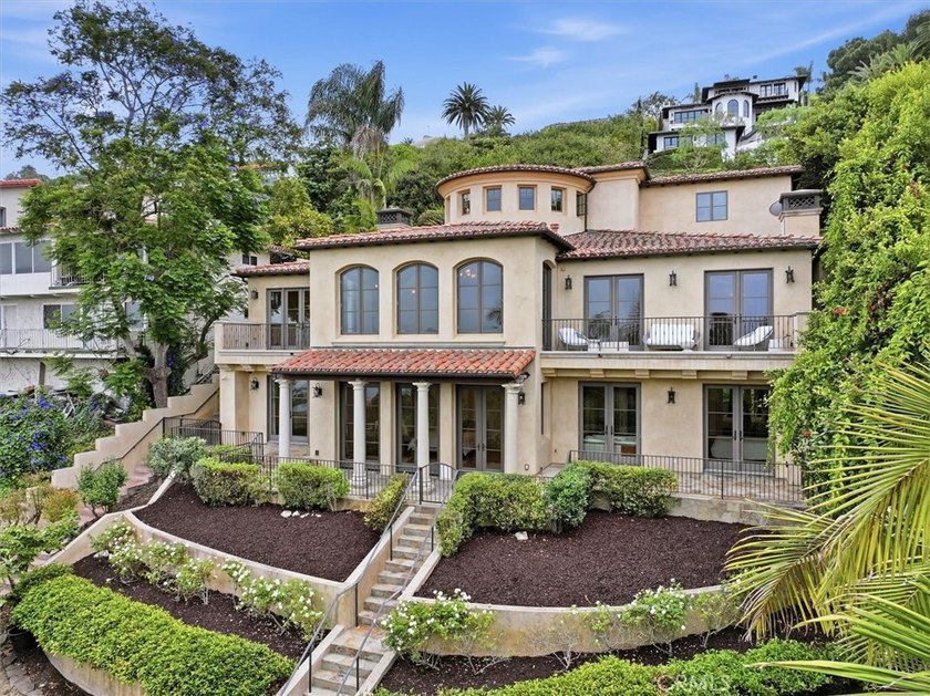 Experience the pinnacle of coastal living in the highly coveted - photo 6