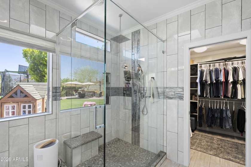 Experience quiet luxury and unparalleled space in this custom - photo 24