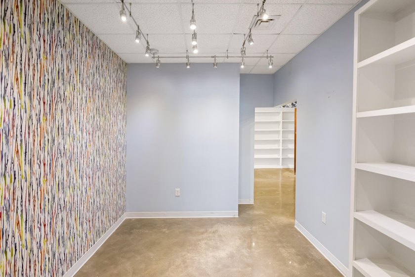 Exceptional freestanding retail building oriented in a prime - photo 27