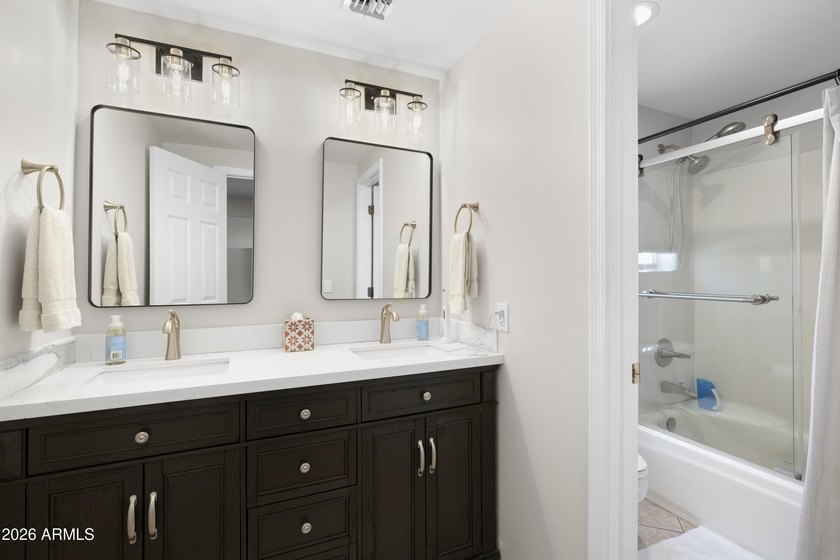 Experience quiet luxury and unparalleled space in this custom - photo 29