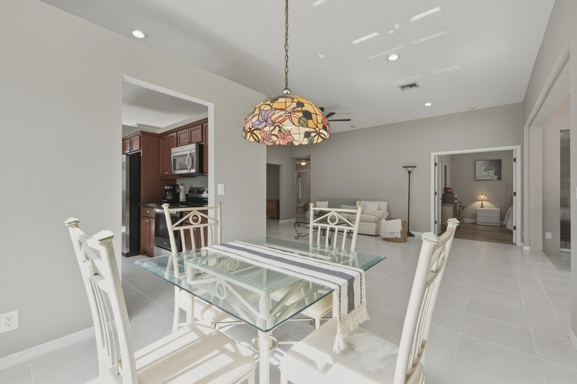 Welcome to highly sought-after La Costa in the Mission Bay - photo 8
