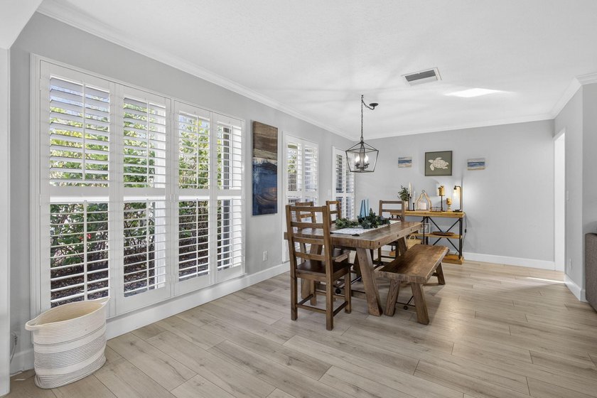 Gorgeous 3BR/2BA income-producing property in the desirable - photo 14