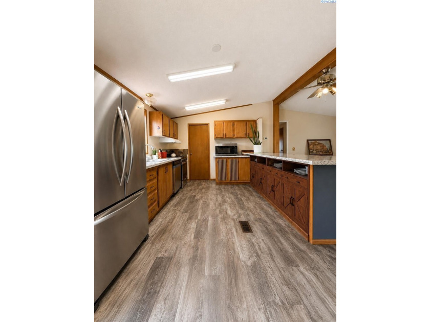 MLS# 294677 A Place That Feels Like Home From the Moment You - photo 16