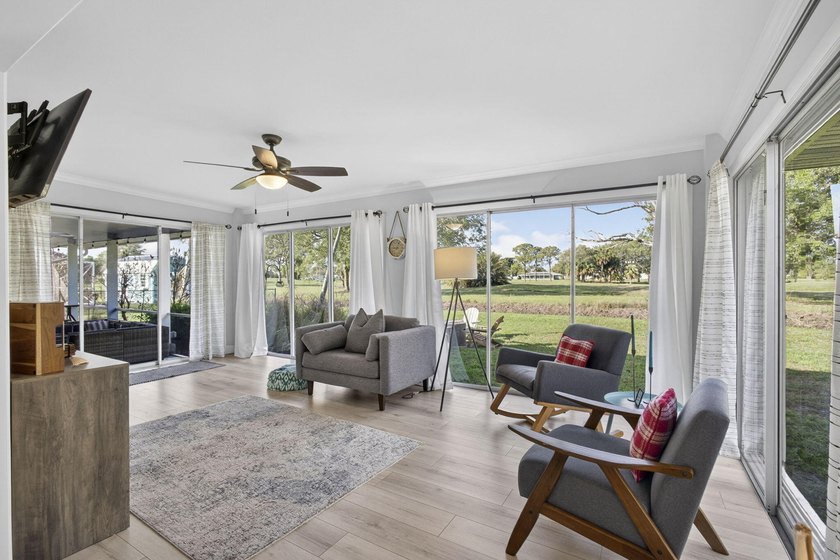 Gorgeous 3BR/2BA income-producing property in the desirable - photo 17