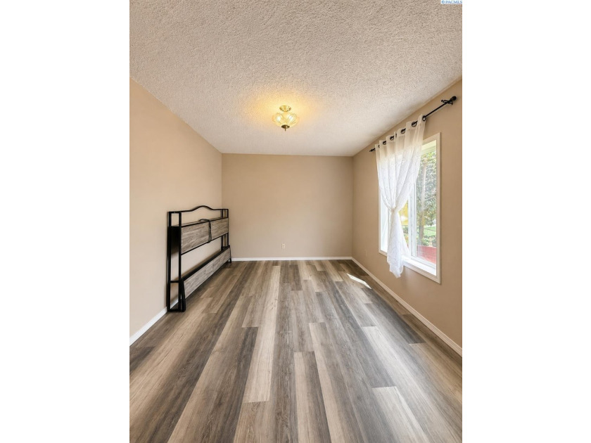 MLS# 294677 A Place That Feels Like Home From the Moment You - photo 24