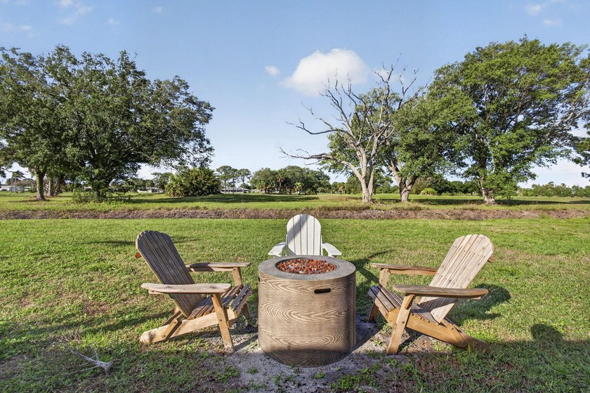Gorgeous 3BR/2BA income-producing property in the desirable - photo 40
