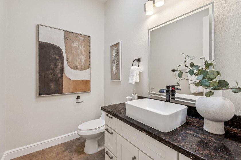 Welcome to 18548 Paseo Tierra in Saratoga, a stunning executive - photo 11