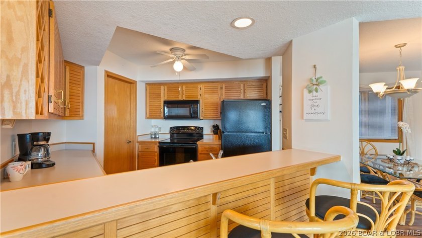 Cove location with sweeping main channel views makes this - photo 13