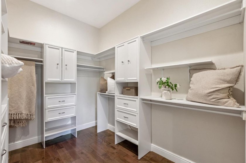 Welcome to 18548 Paseo Tierra in Saratoga, a stunning executive - photo 23