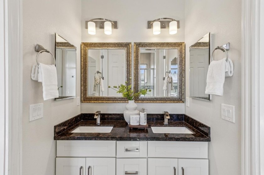 Welcome to 18548 Paseo Tierra in Saratoga, a stunning executive - photo 26