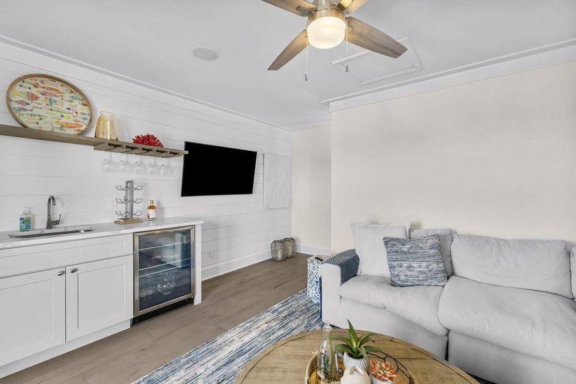 Coastal elegance just steps from the Gulf! 407 Petrel Ave blends - photo 42
