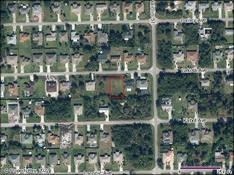 THIS LOT IS ALREADY CLEARED...GREAT LOCATION IN THE BECKER ROAD - photo 4