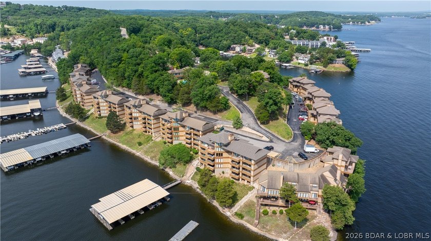 Cove location with sweeping main channel views makes this - photo 47