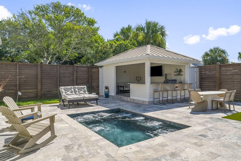 Coastal elegance just steps from the Gulf! 407 Petrel Ave blends - photo 48