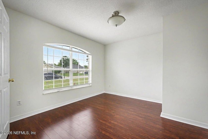AMAZING LOCATION! 5 BLOCKS TO MANDARIN HIGH SCHOOL, 4 minutes to - photo 5