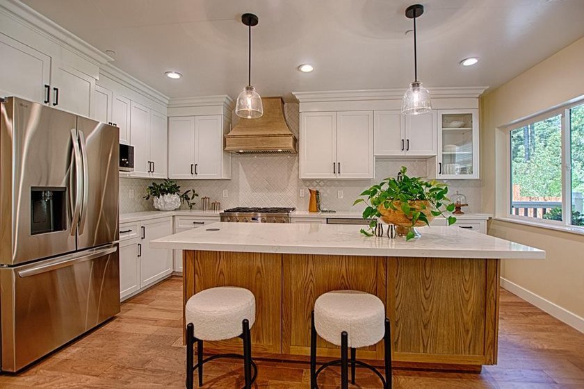 This is a dream home... newly constructed 2,626 sf., 4 bedroom - photo 4