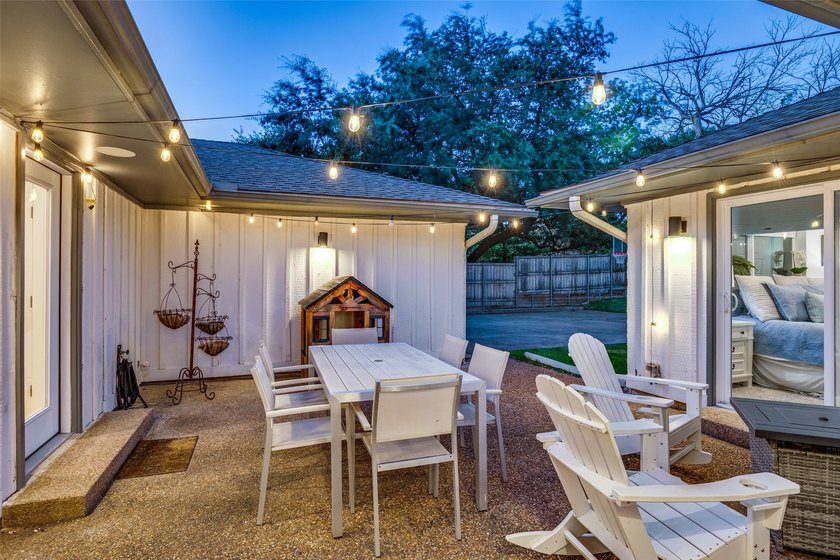Located in Canyon Creek proper, just around the corner from - photo 28
