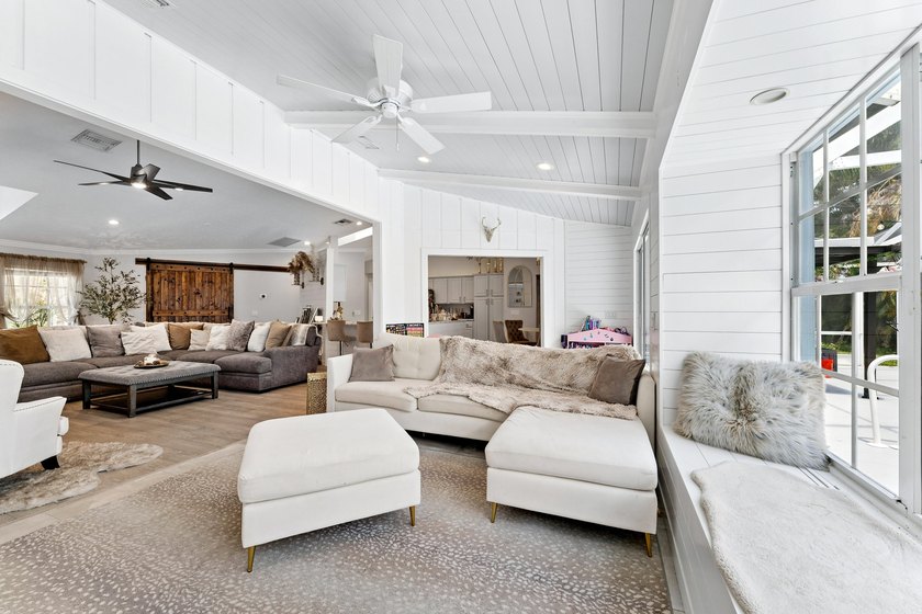 Welcome to this beautifully updated 4-bedroom, 3-bathroom home - photo 20