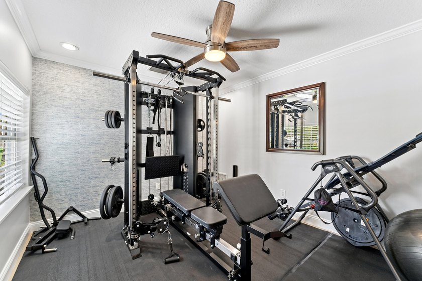 Welcome to this beautifully updated 4-bedroom, 3-bathroom home - photo 22