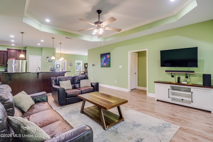 Welcome to your next chapter in Gulfport. This beautifully - photo 5