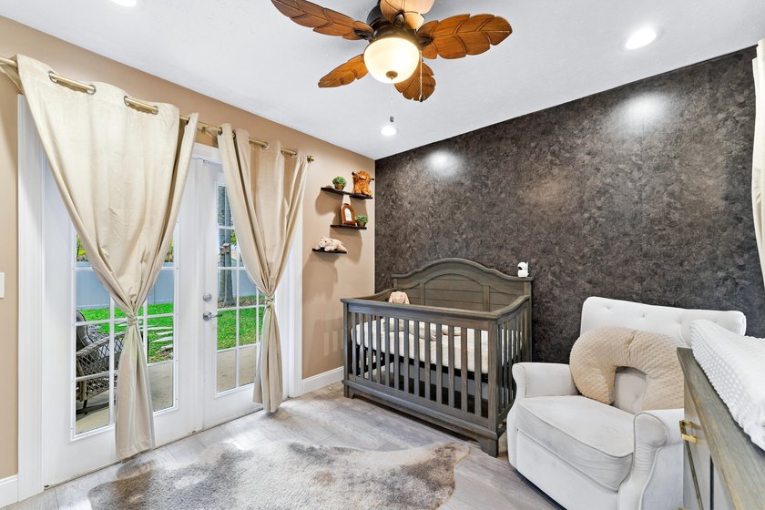 Welcome to this beautifully updated 4-bedroom, 3-bathroom home - photo 29